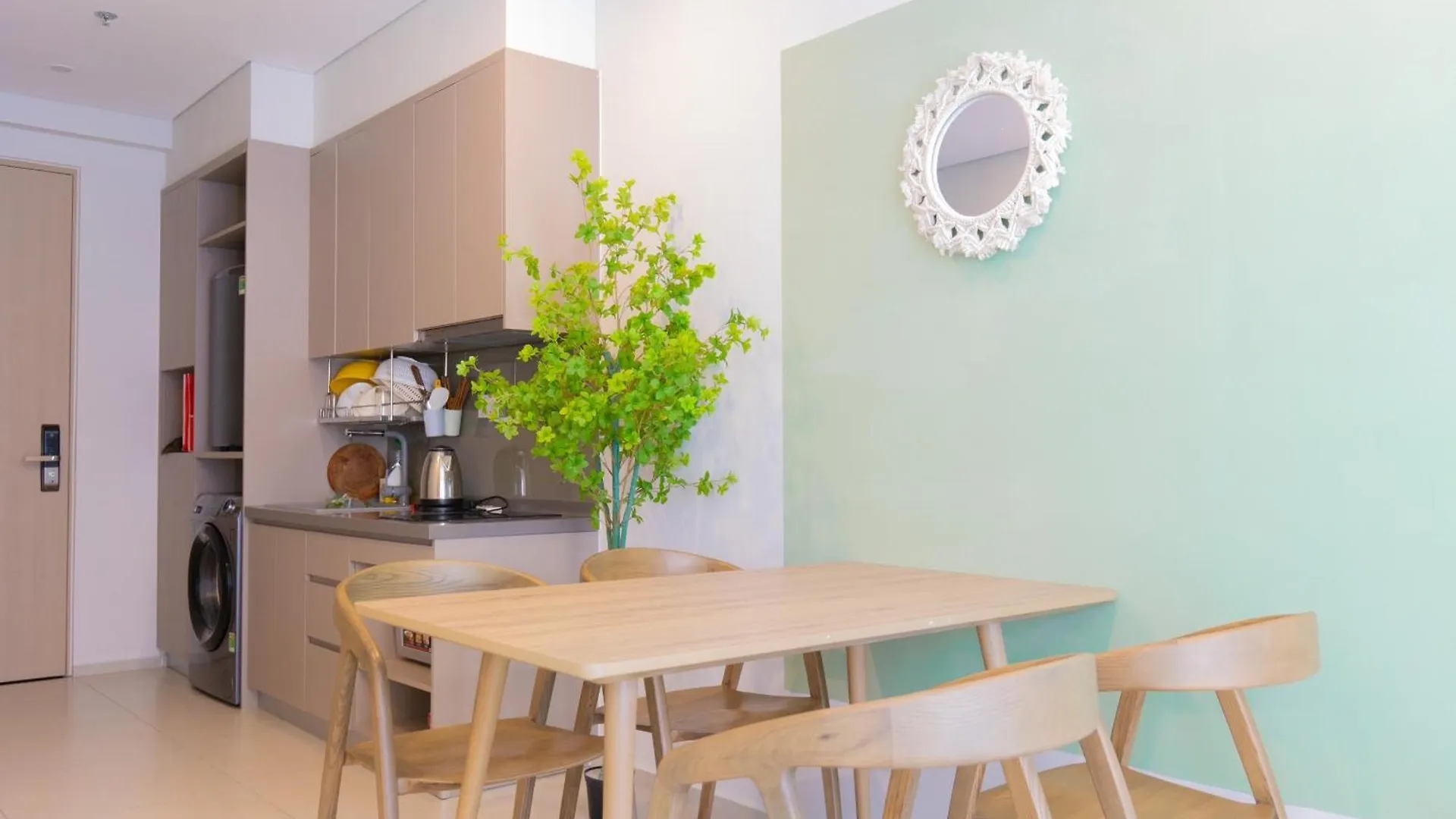 Апартаменты The Song Vung Tau - Luxury House 0*,